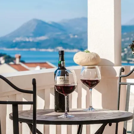 Apartment Luxury Tara